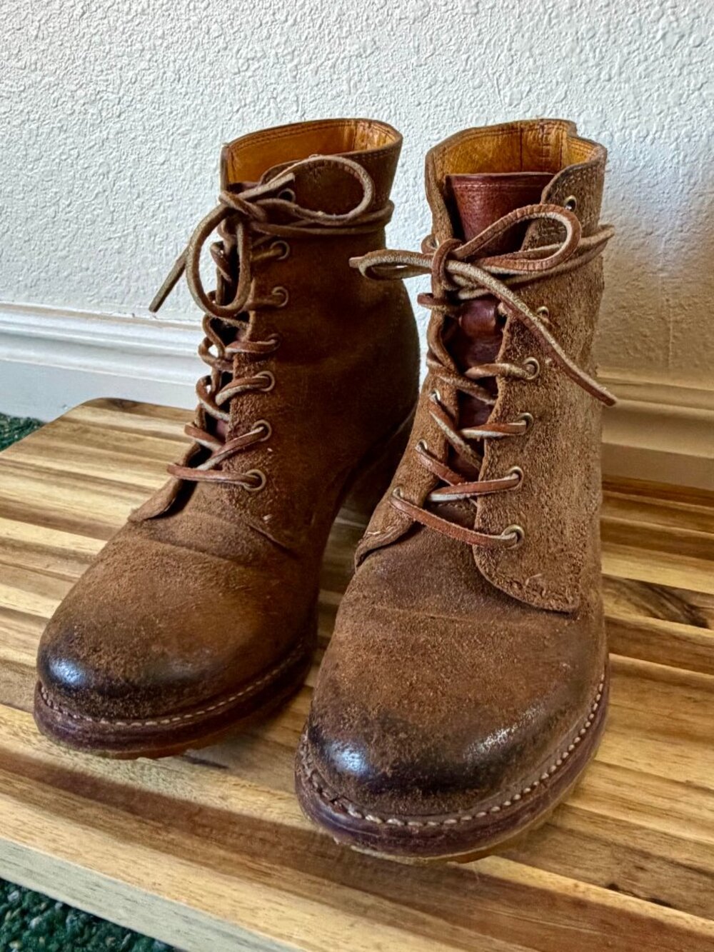 Sabrina 6G Frye Boots Brown Suede